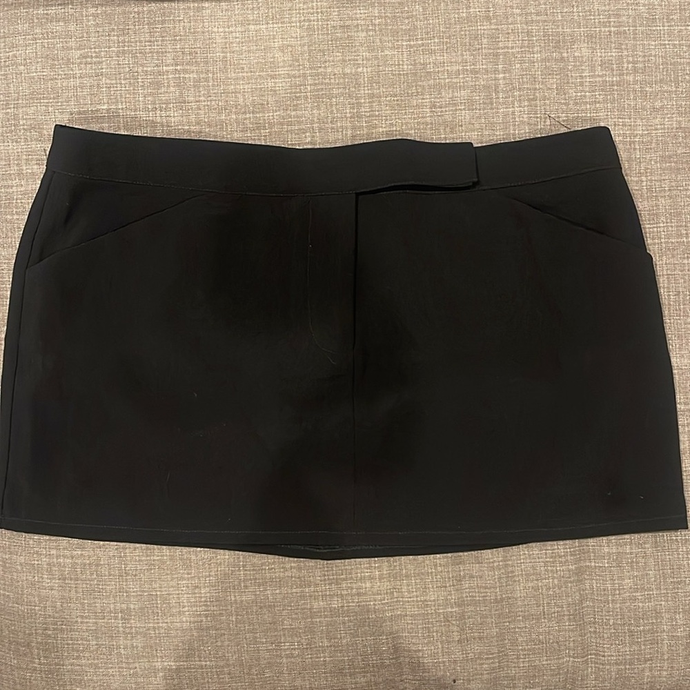 Forever 21 Black Pencil Mini Skirt with pockets